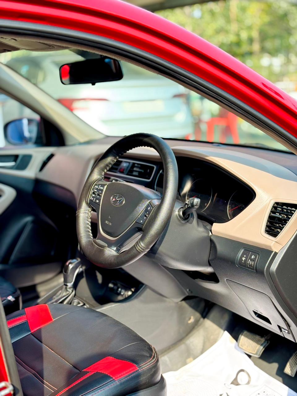 Whatsapp image 2025 12 07 at 6.20.09 pm