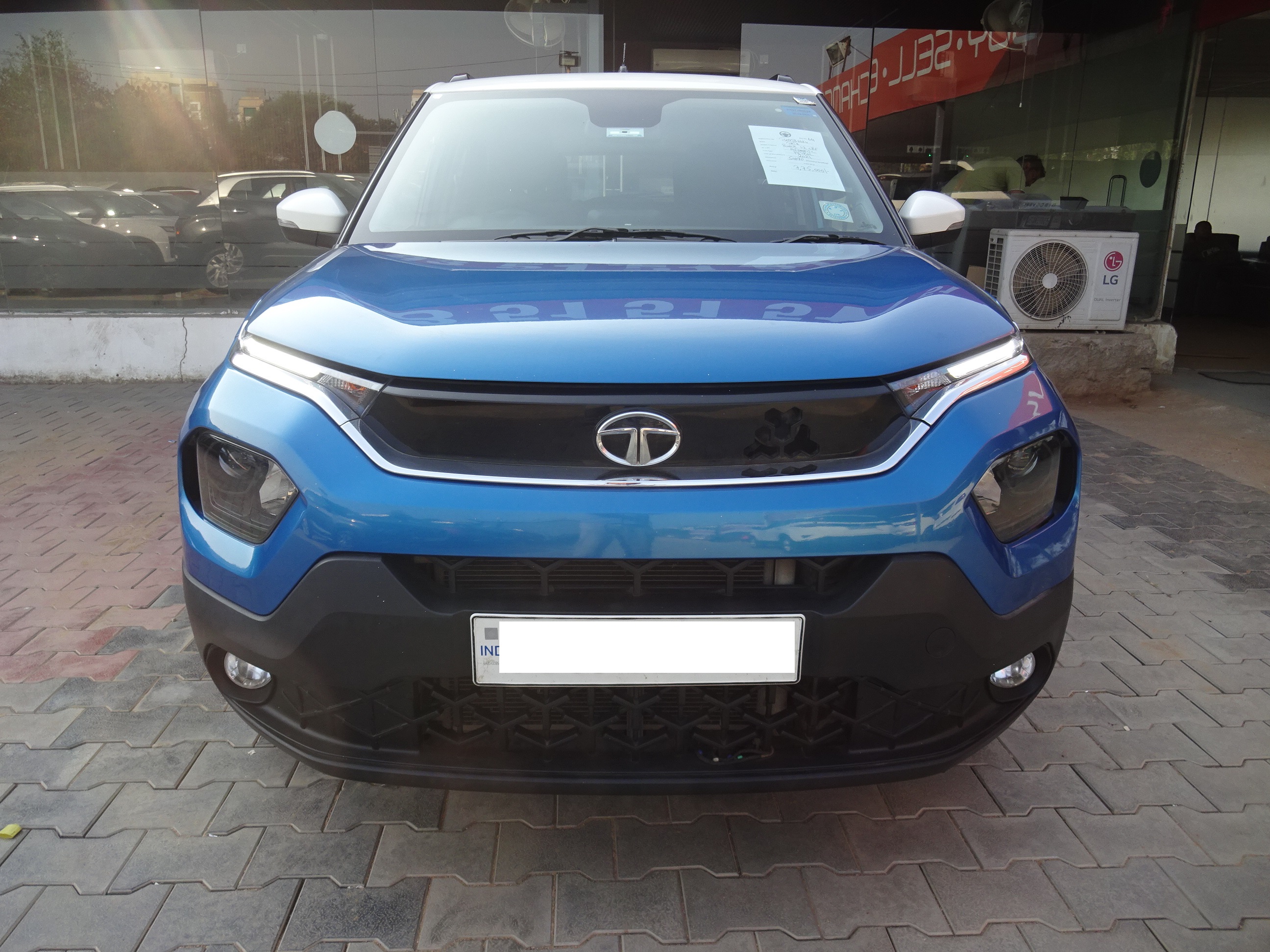 Tata Punch 1.2 Creatie Dual Tone