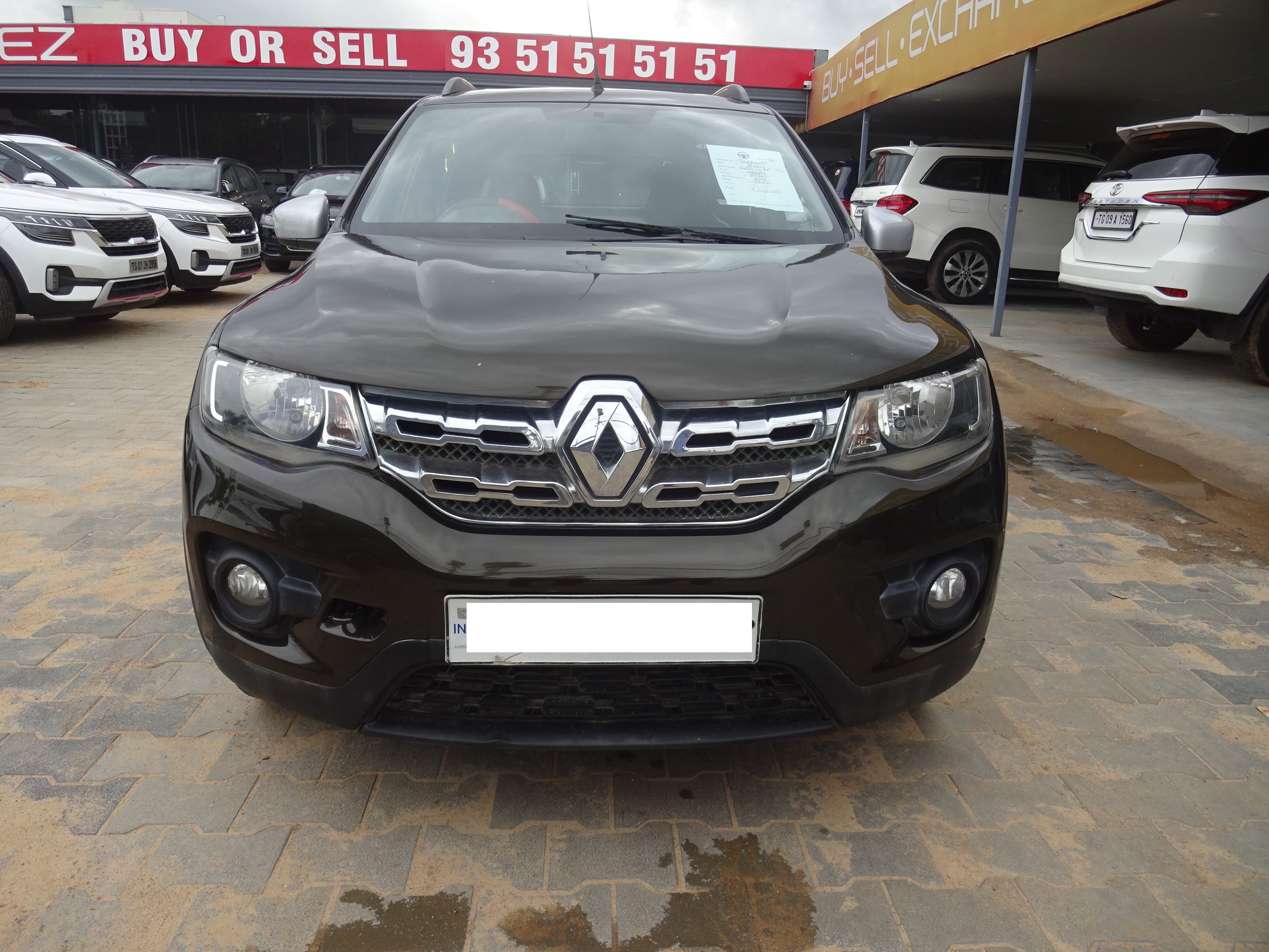 Renault Kwid 1.0 RXT (O)
