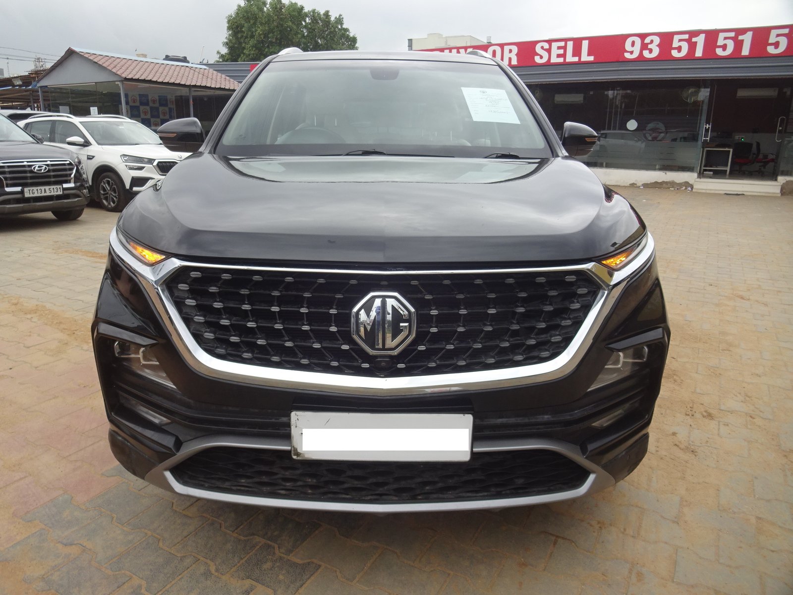 MG Hector 1.5 Sharp CVT