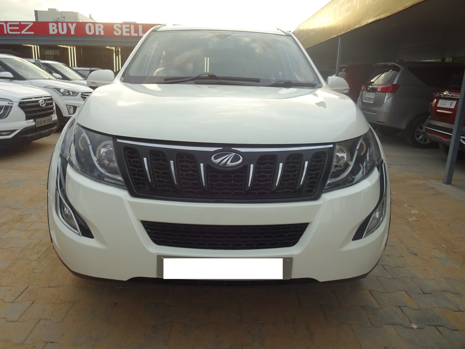 Mahindra Xuv 500 W8